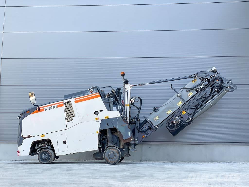 Wirtgen W 50 RI ماكينات الكشط البارد للأسفلت
