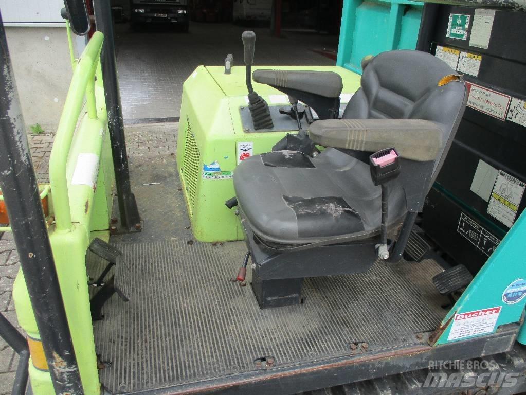 Yanmar C 30 R عربات نقل قلابة مجنزرة