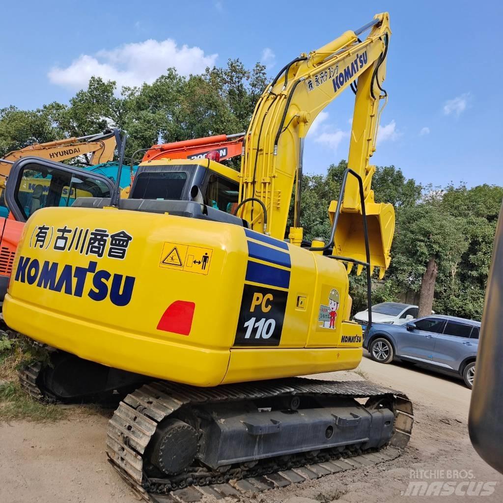 Komatsu PC 110 حفارات زحافة