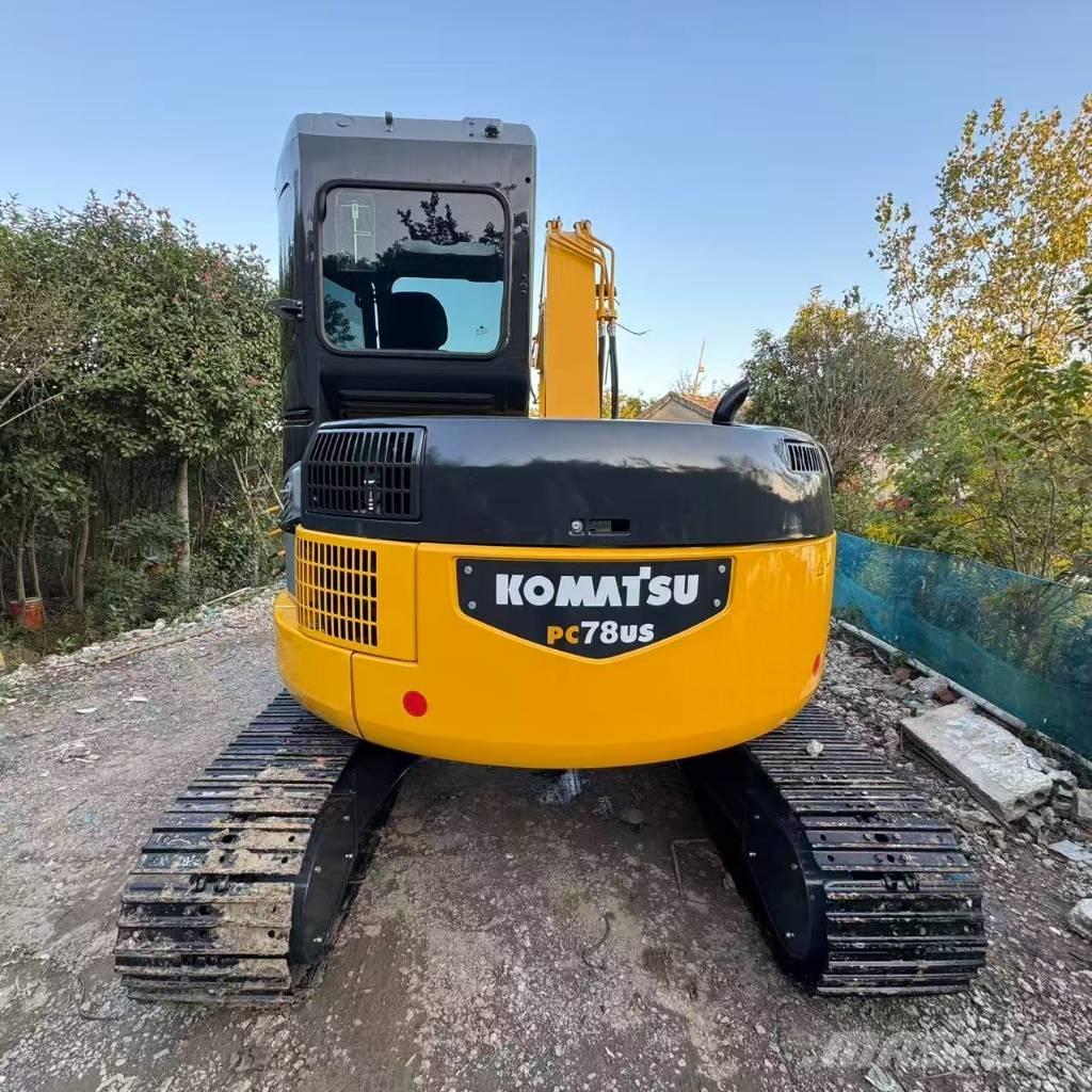 Komatsu PC 78 US حفارات وسط 7 طن - 12 طن