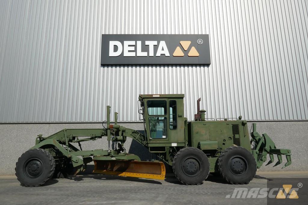 CAT 130G Ex-army معدات تمهيد الطرق