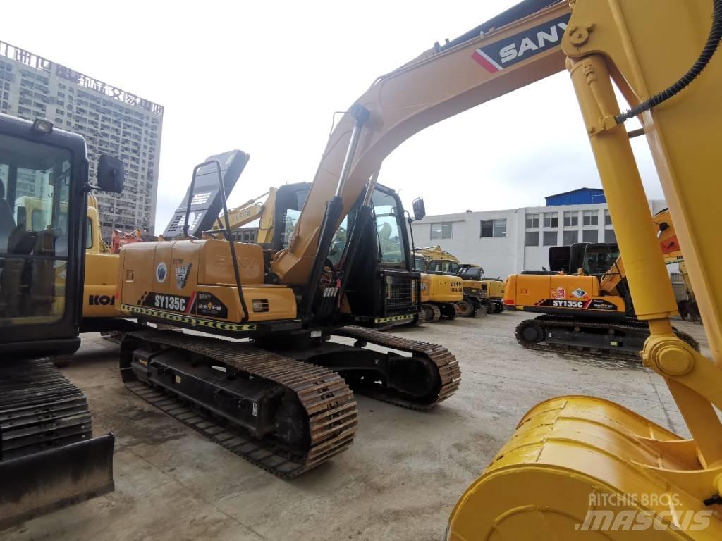 Sany 135c حفارات زحافة
