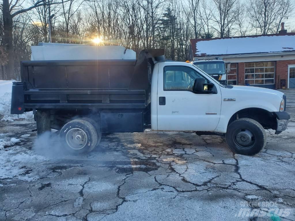 Ford F 350 FX4 شاحنات قلابة