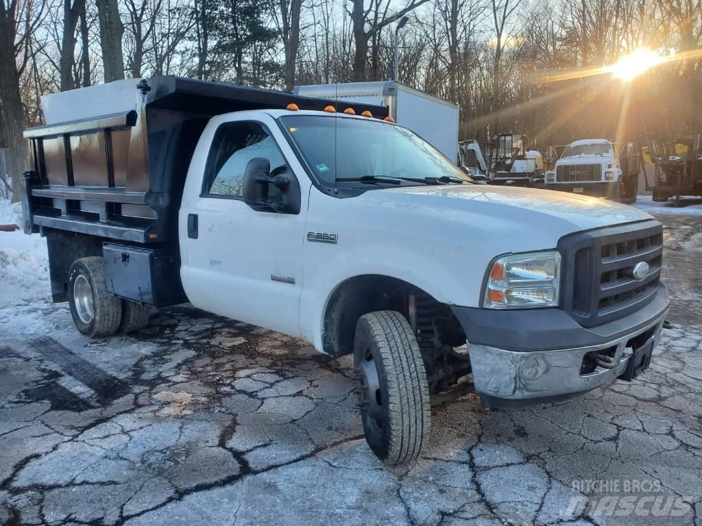 Ford F 350 FX4 شاحنات قلابة