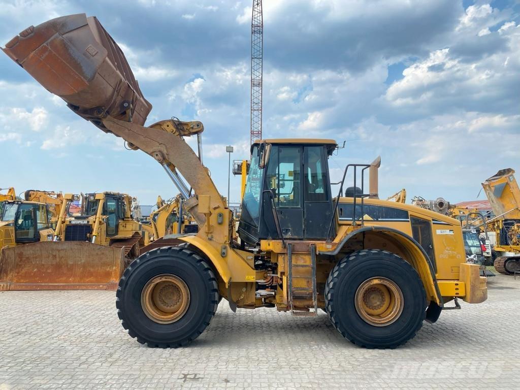 CAT 962H NVT لوادر بعجل