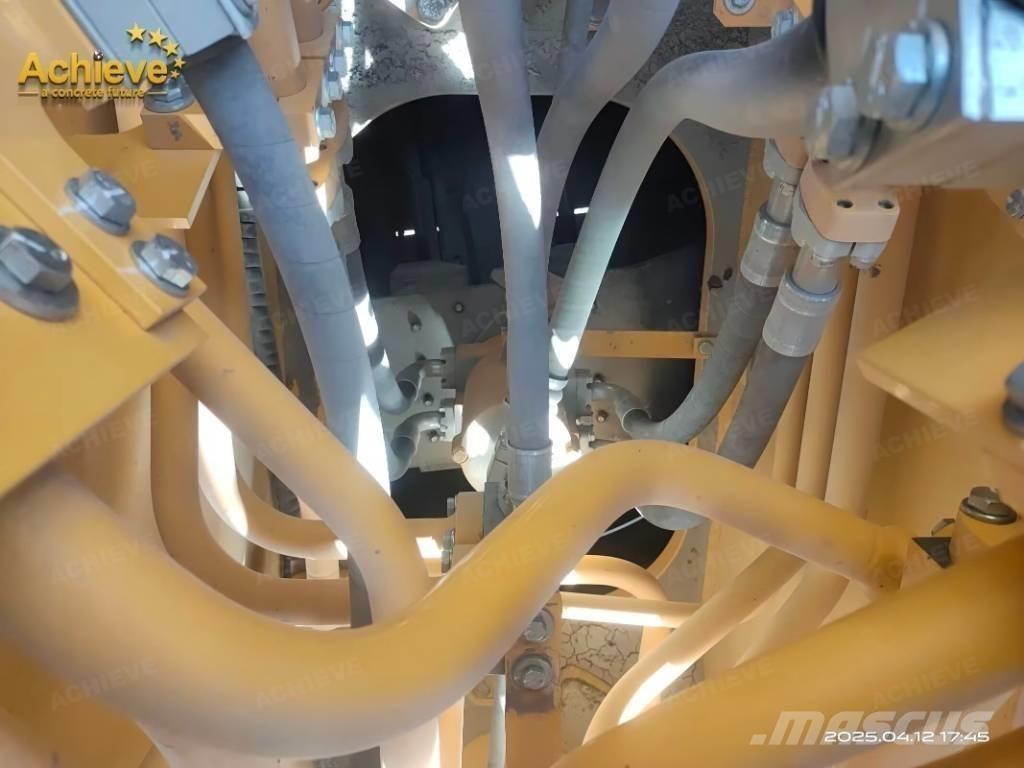 Komatsu PC 1250-11 حفارات زحافة