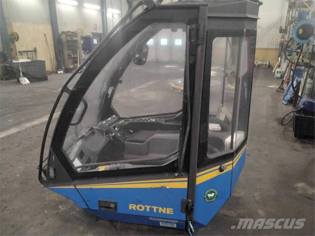 Rottne H20 كابينة والداخلية