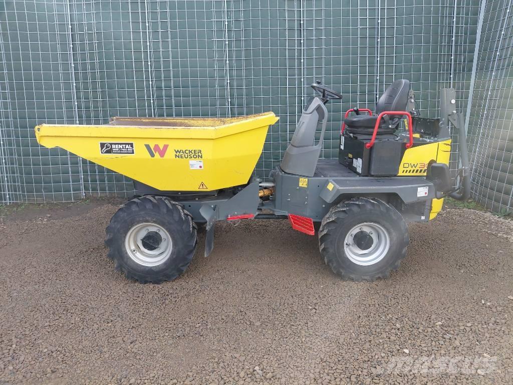 Wacker Neuson DW30 عربات نقل قلابة للمواقع