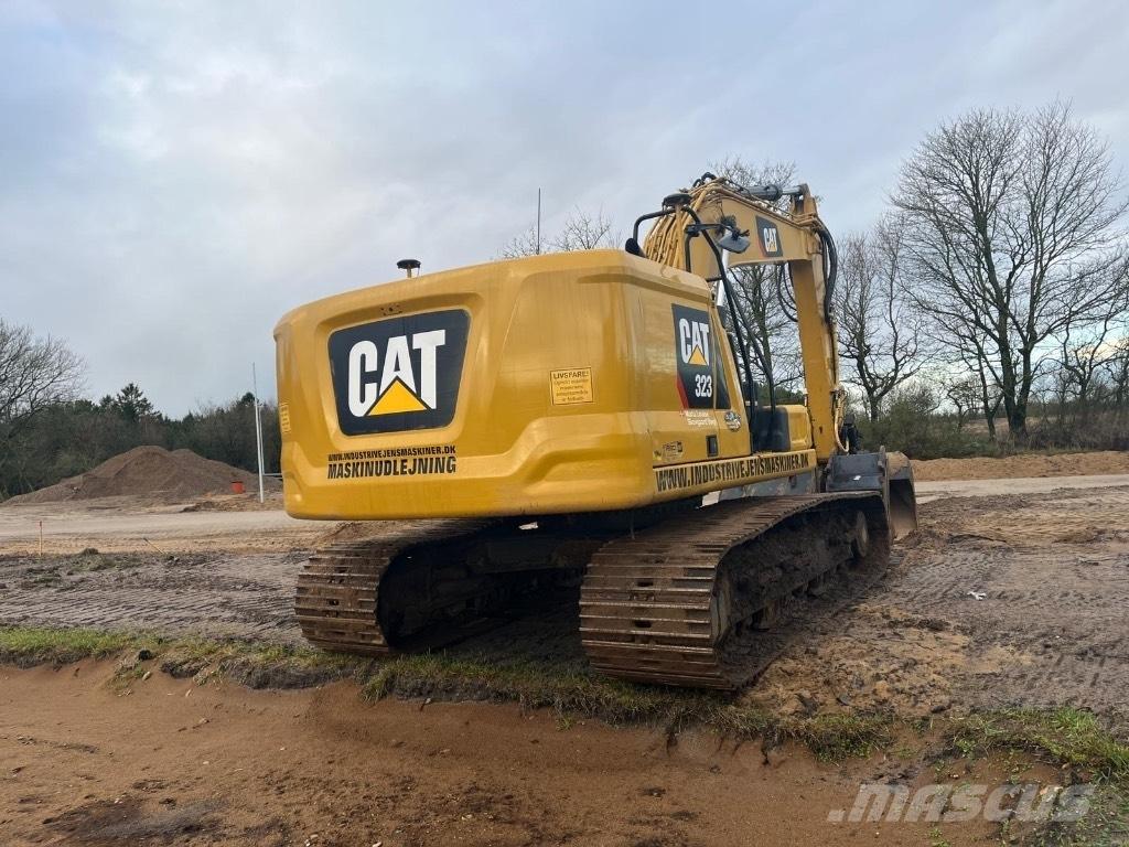 CAT 323 Nextgen حفارات زحافة