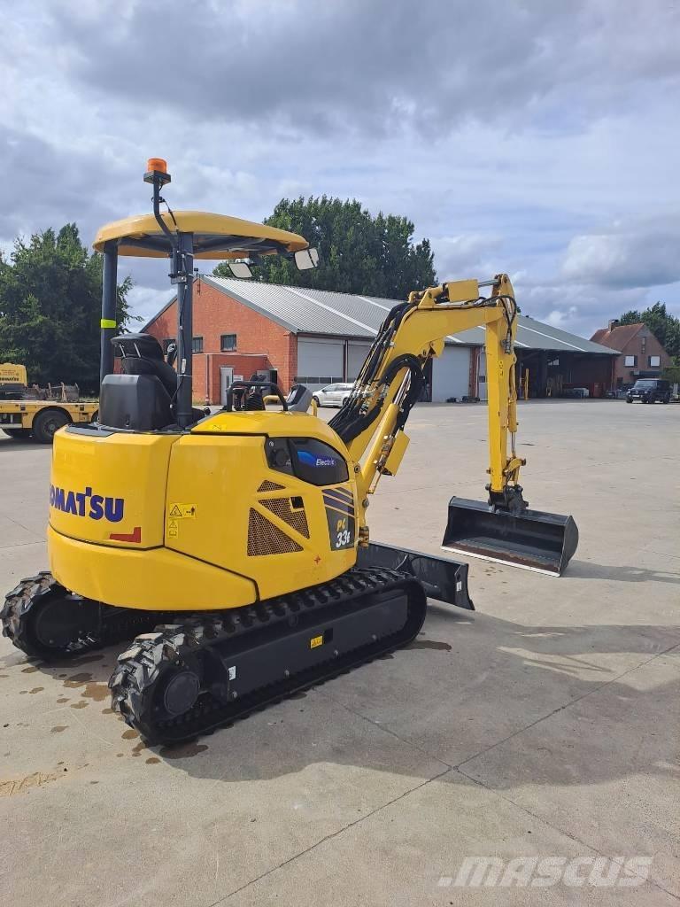 Komatsu PC33E-6 حفارات صغيرة أقل من 7 طن (حفارات صغيرة)