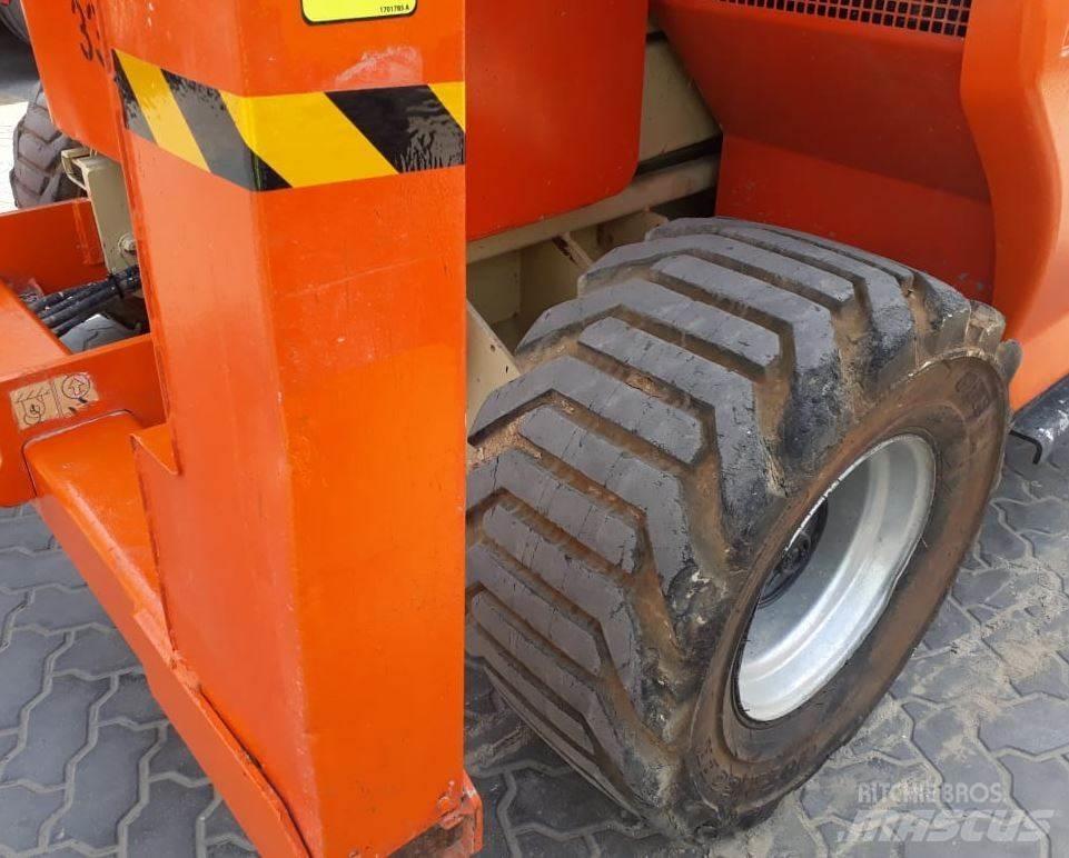 JLG 3394RT رافعات مقصية الشكل