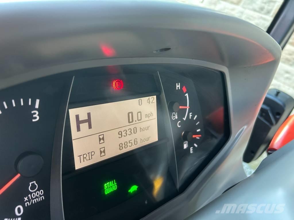 Kubota L2501 الجرارات