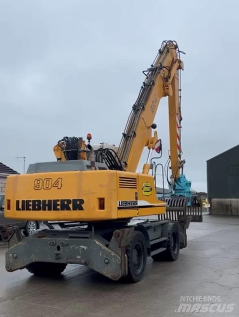 Liebherr A 904 C مناولات المخلفات / مناولات صناعية