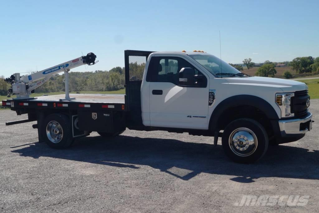 Ford F 550 XL SD شاحنات الرافعات