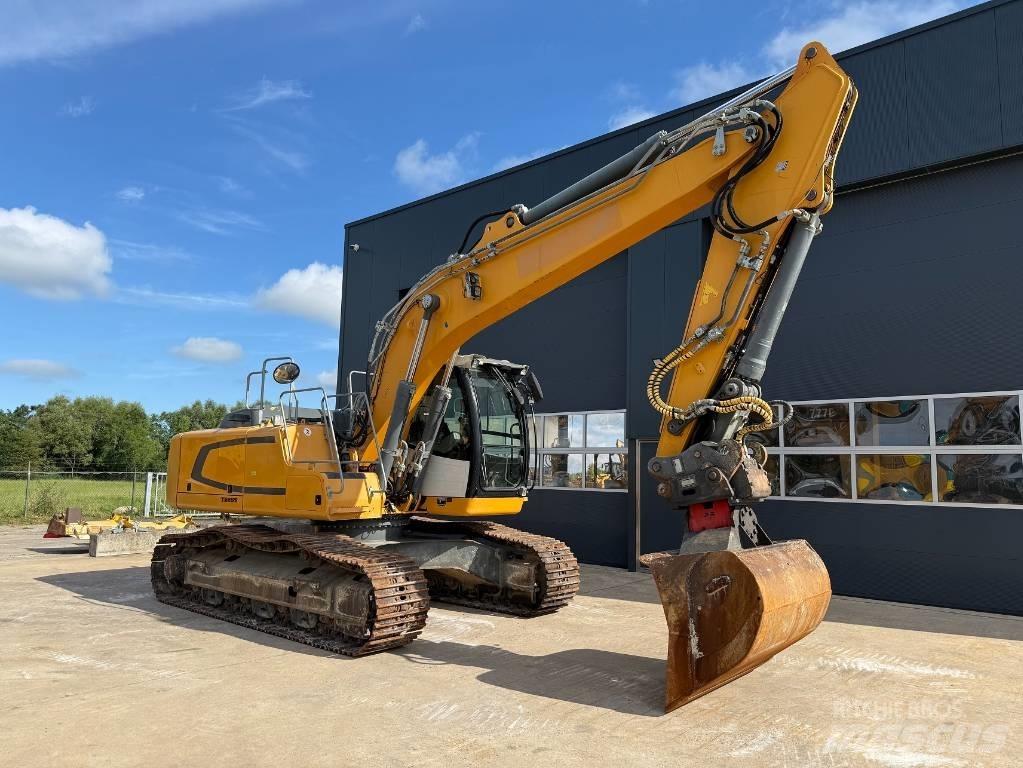 Liebherr R 922 LC حفارات زحافة