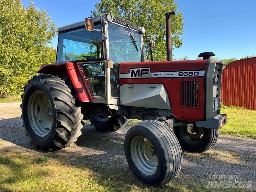 Massey Ferguson 2680 الجرارات