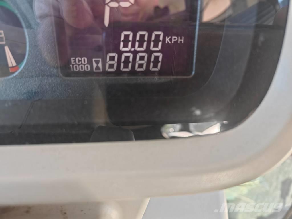 Massey Ferguson 7624 الجرارات