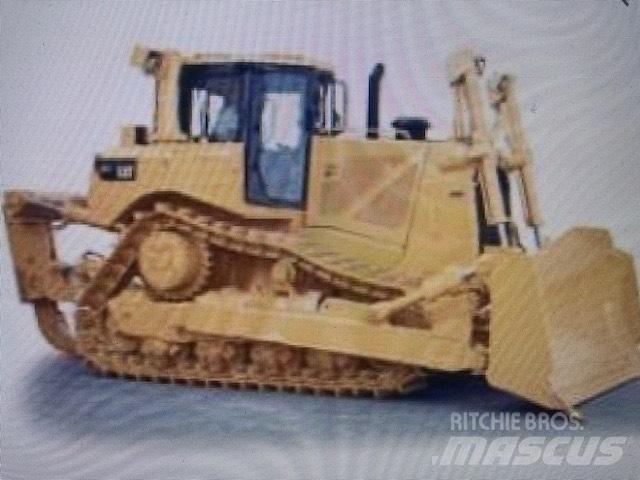 CAT D 8 N بلدوزرات مجنزرة