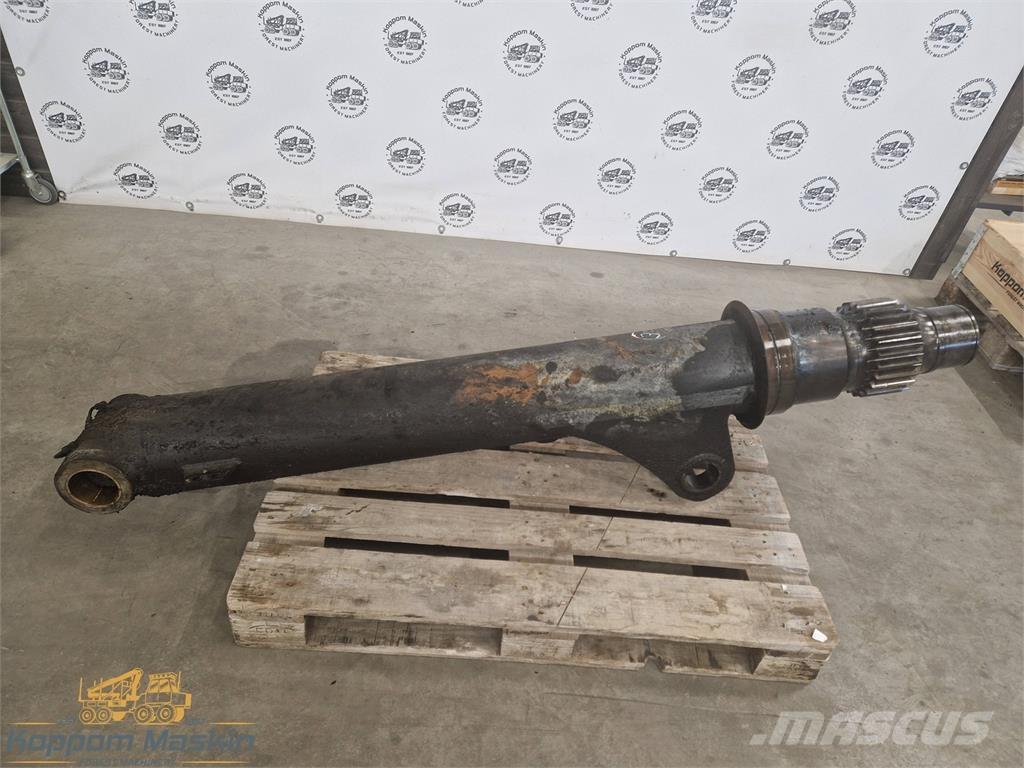 Komatsu 130F رافعات شحن