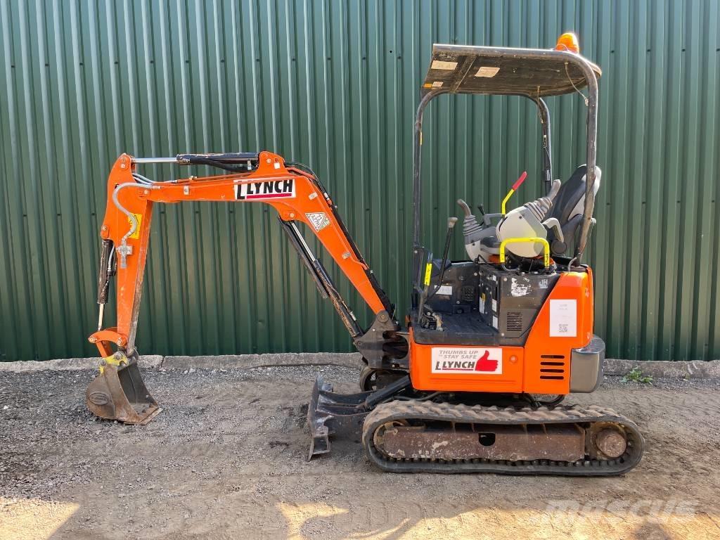 Hitachi ZX 19 U-6 حفارات صغيرة أقل من 7 طن (حفارات صغيرة)