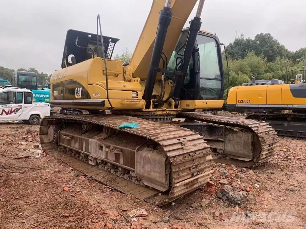 CAT 336 D حفارات زحافة