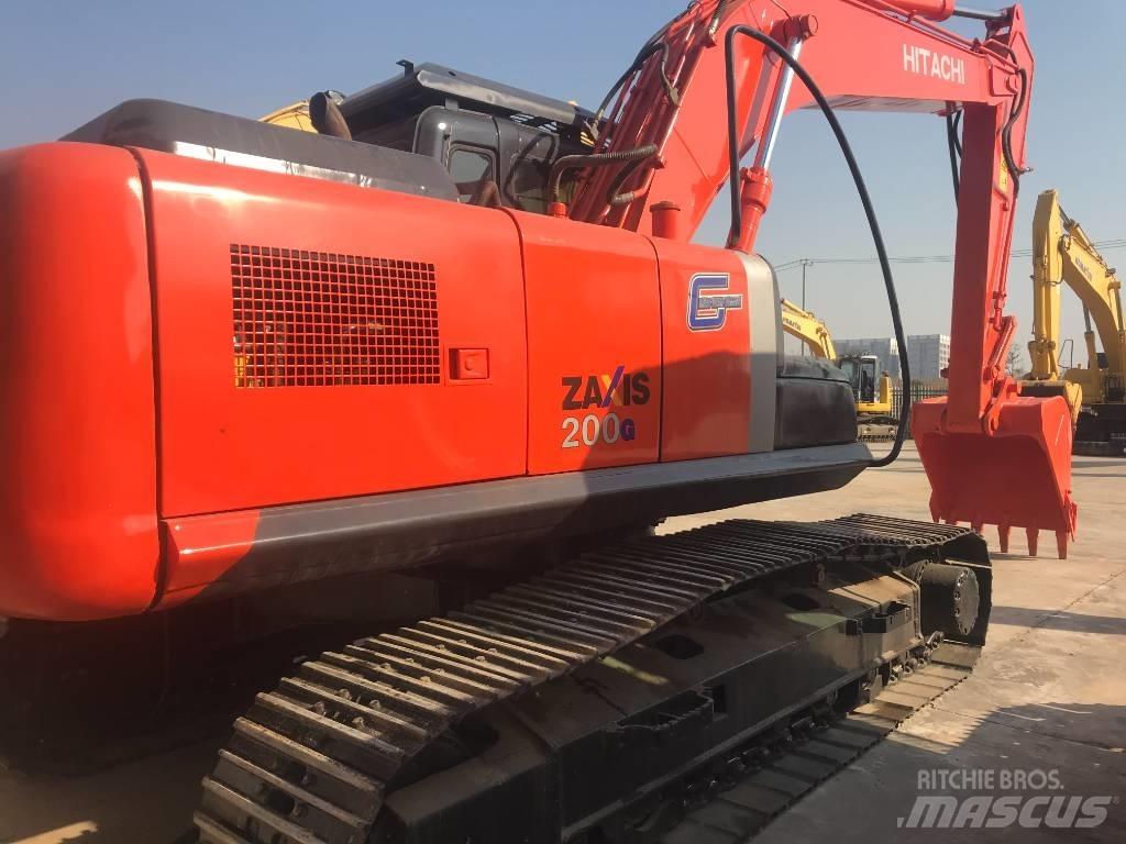 Hitachi ZX 200-6 حفارات زحافة