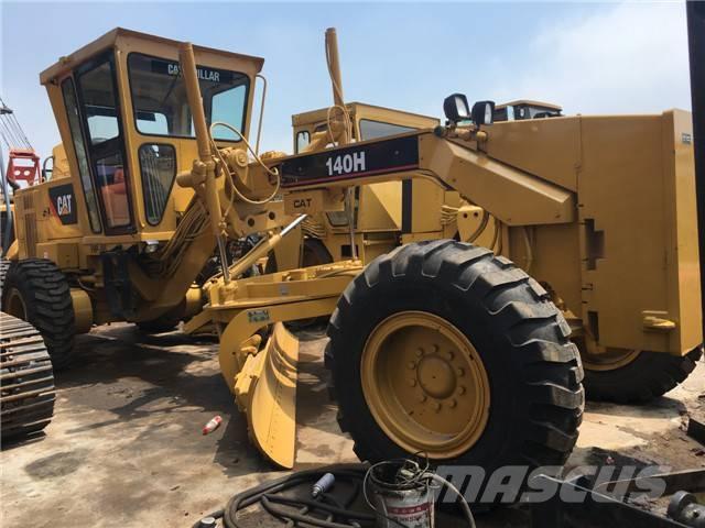 CAT 140 H معدات تمهيد الطرق