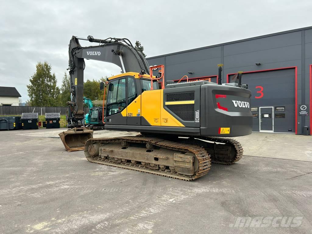 Volvo EC 300 EL حفارات زحافة