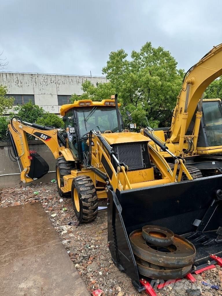 CAT 420 F لوادر ذات جرافات عكسية