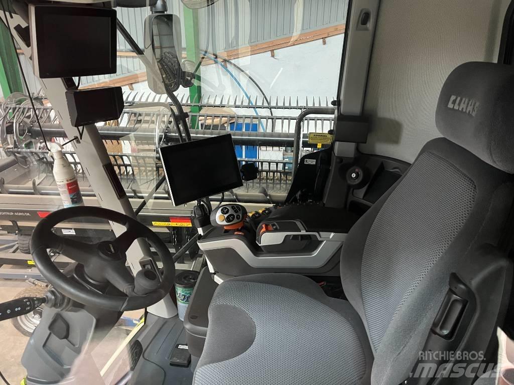 CLAAS Lexion 8800 TT حصادات