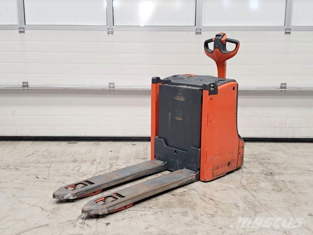 Linde T16L معدات الرفع منخفض المستوى