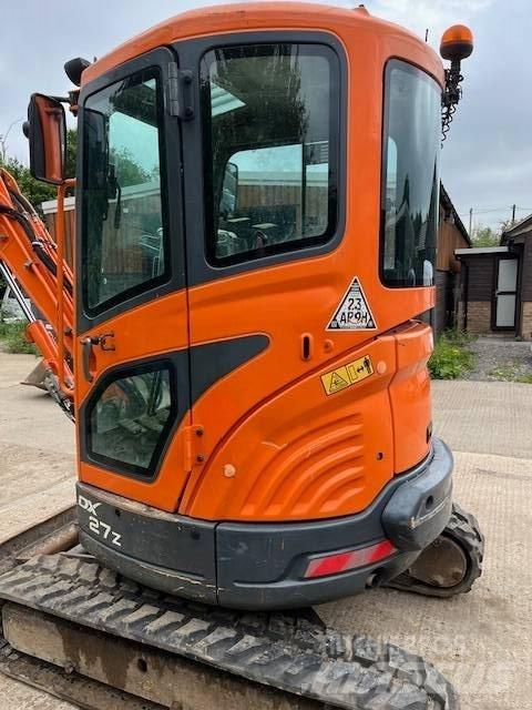 Doosan DX 27 Z حفارات صغيرة أقل من 7 طن (حفارات صغيرة)