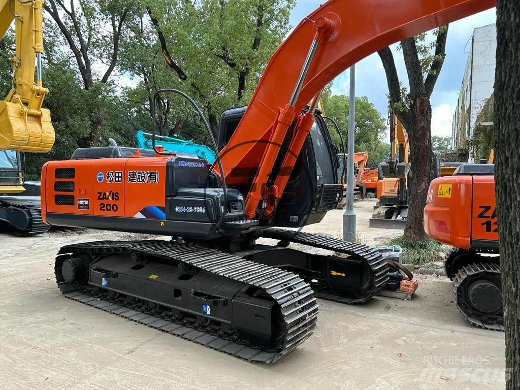 Hitachi ZX 200-6 حفارات زحافة