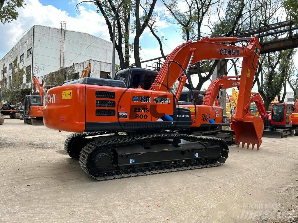 Hitachi ZX 200-6 حفارات زحافة
