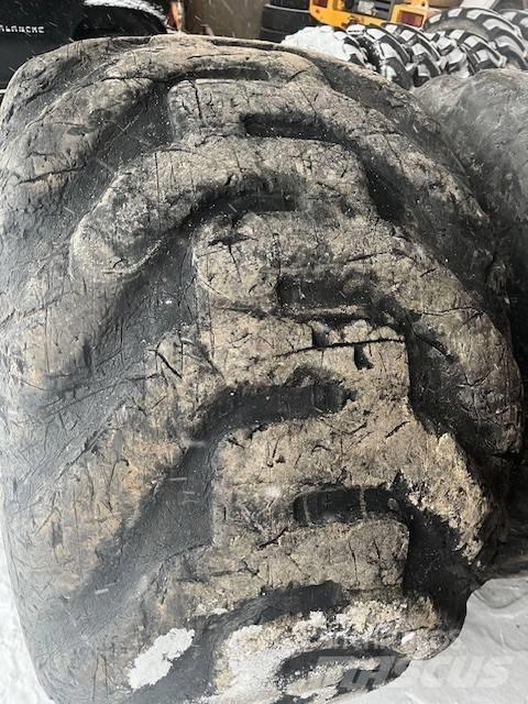 Nokian 710/45-26,5 الإطارات والعجلات والحافات