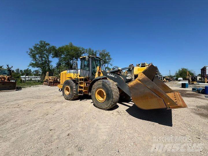 John Deere 824K-II لوادر بعجل