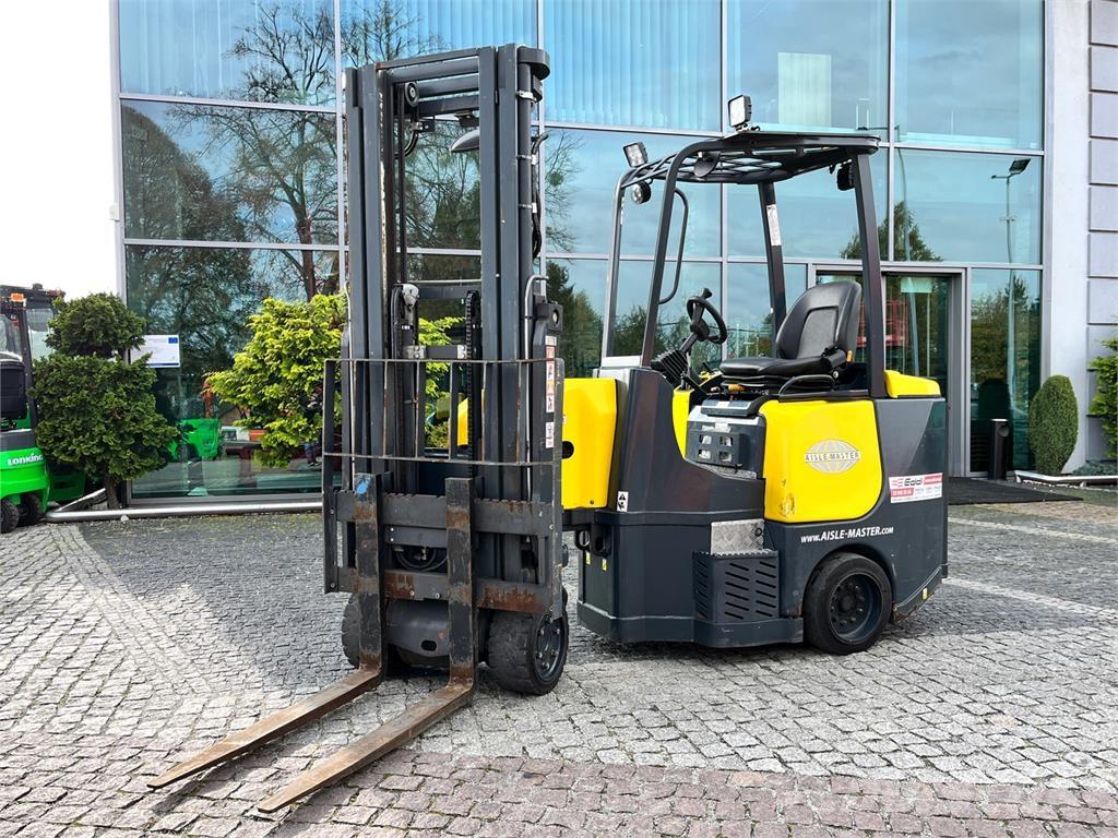 Aisle-Master 15NE شاحنة الممرات الضيقة