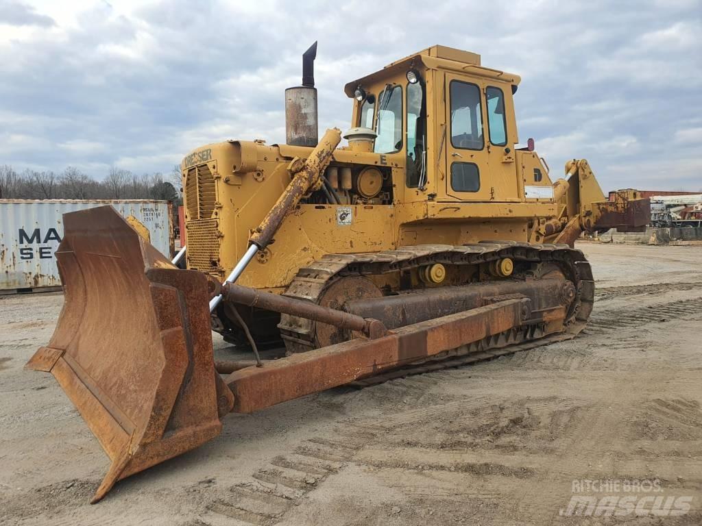 Dresser TD 25 G بلدوزرات مجنزرة
