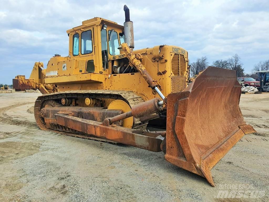 Dresser TD 25 G بلدوزرات مجنزرة