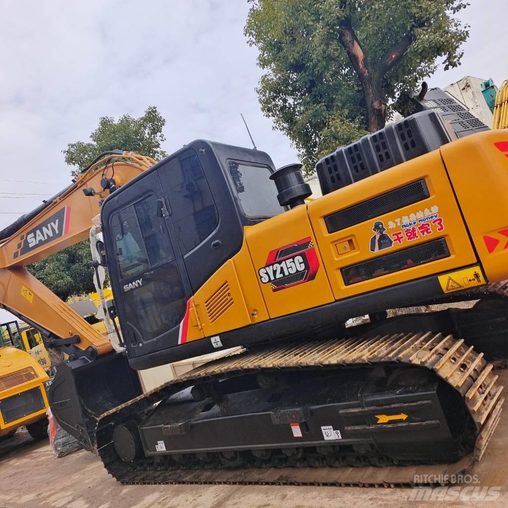 Sany SY 215 C حفارات زحافة