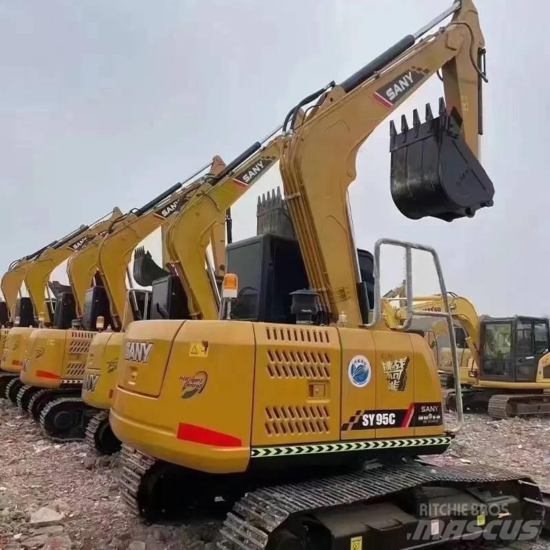 Sany SY95C حفارات زحافة