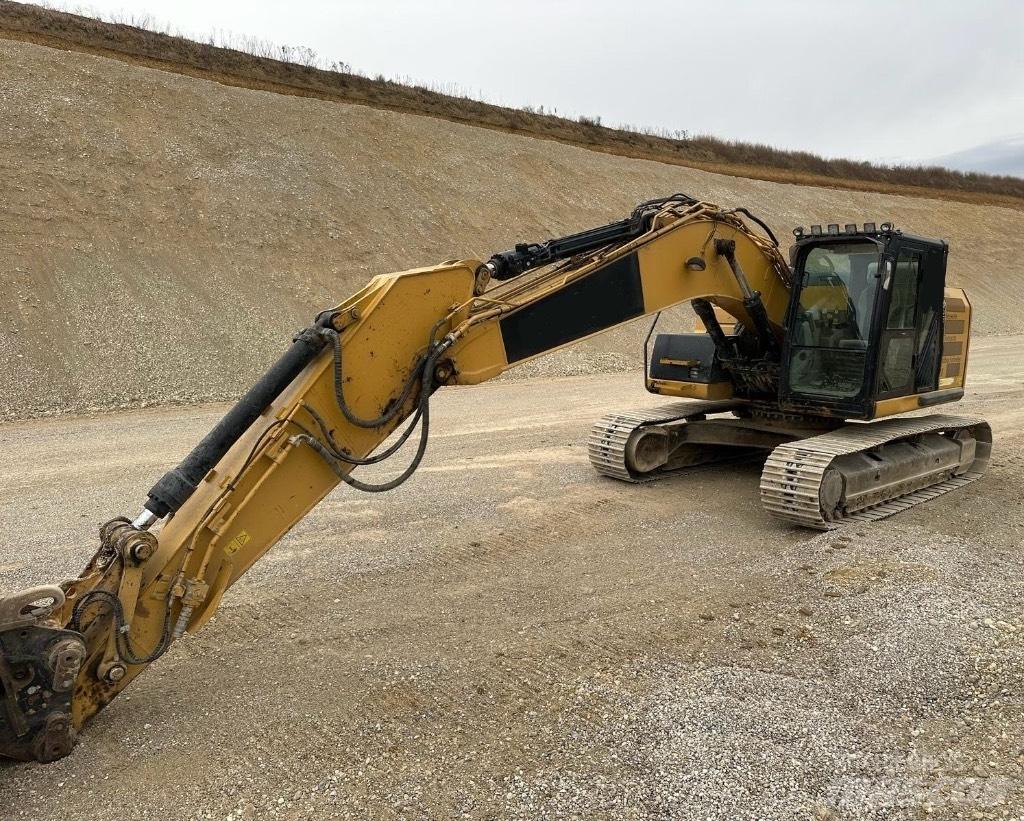 CAT 320 EL RR حفارات زحافة
