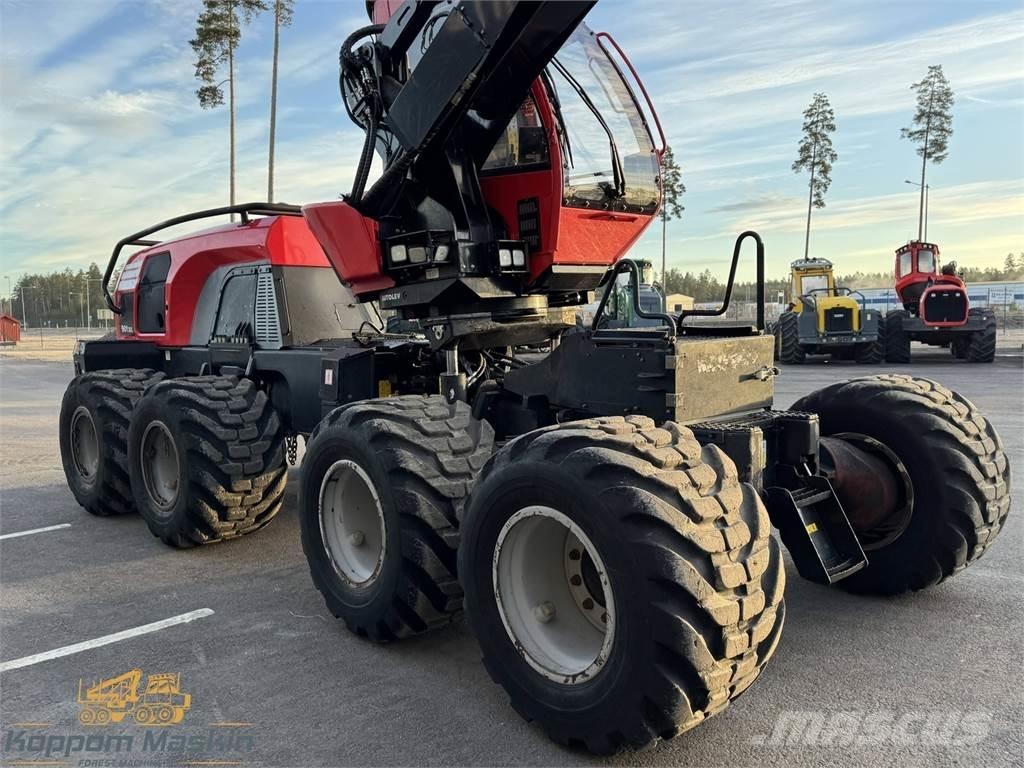 Komatsu 901XC حصادات