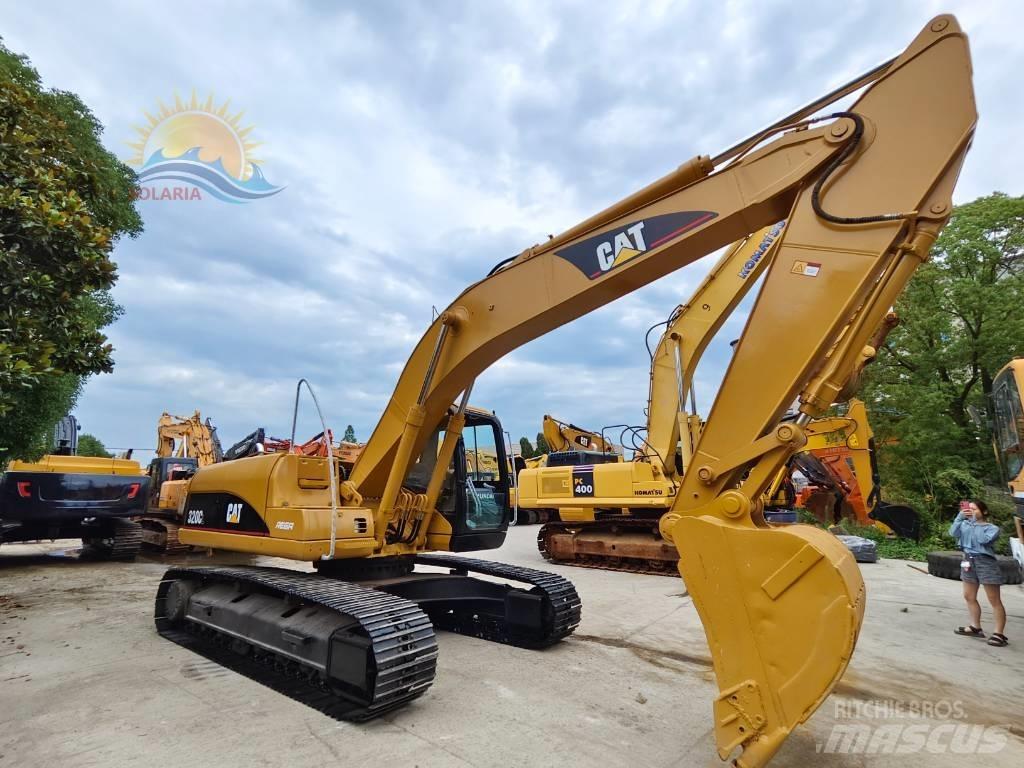 CAT 320 C L حفارات زحافة