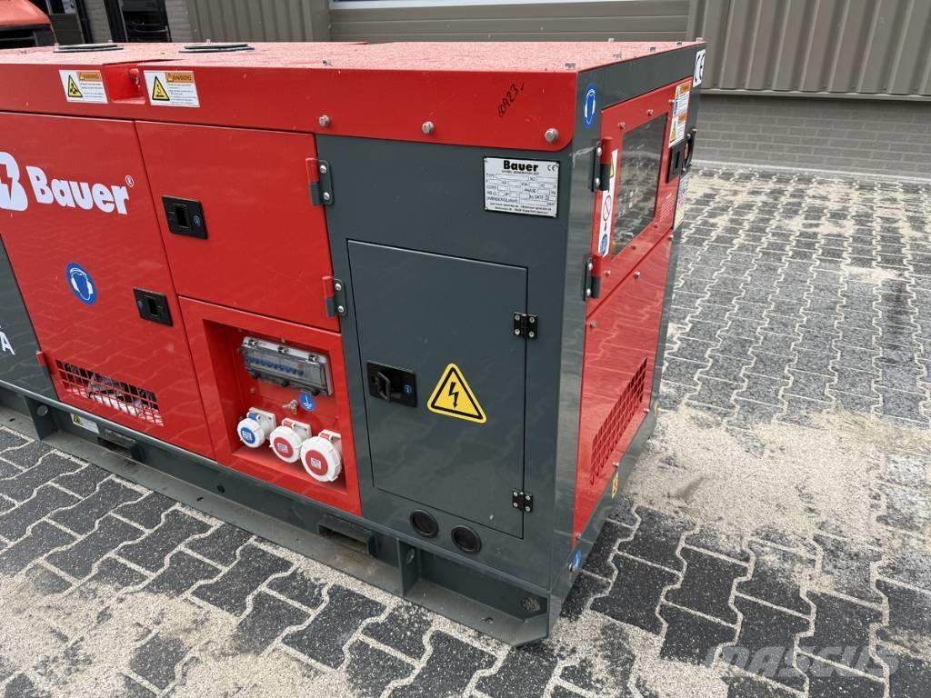 Bauer 15 KVA مولدات ديزل