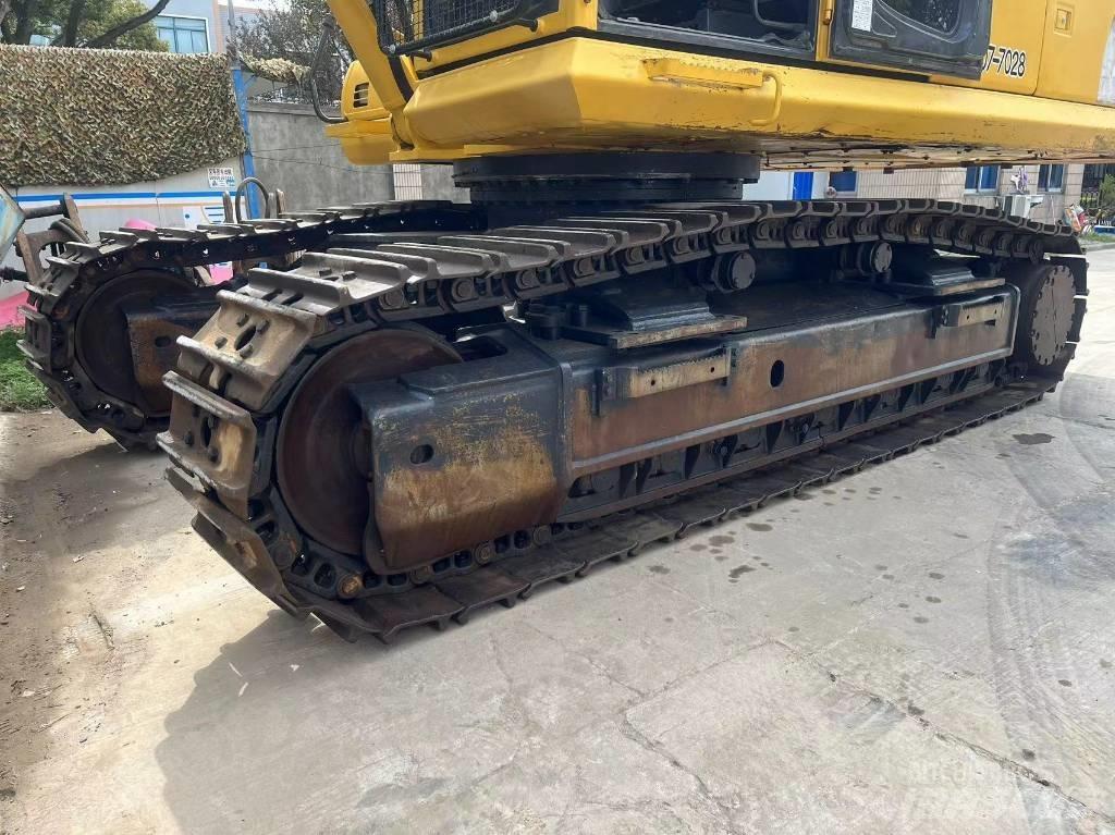 Komatsu PC 450-8 حفارات زحافة