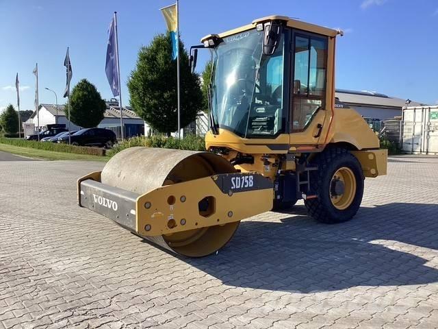 Volvo SD 75 B مداحل أحادية الأسطوانة