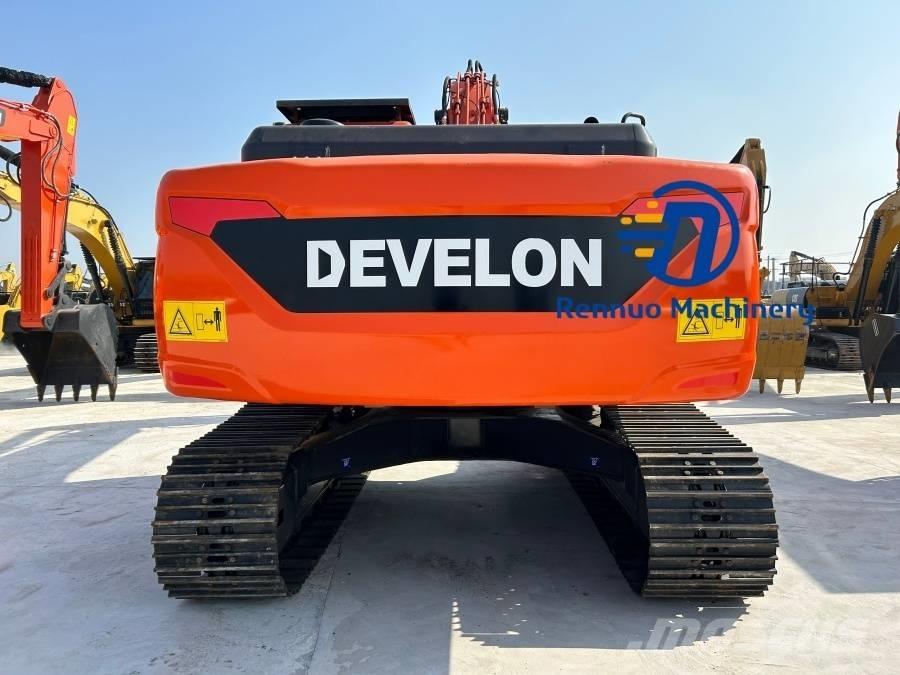Develon DX22OLCA حفارات زحافة