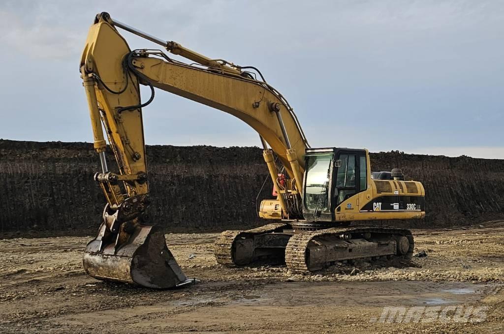 CAT 330 CL ME حفارات زحافة