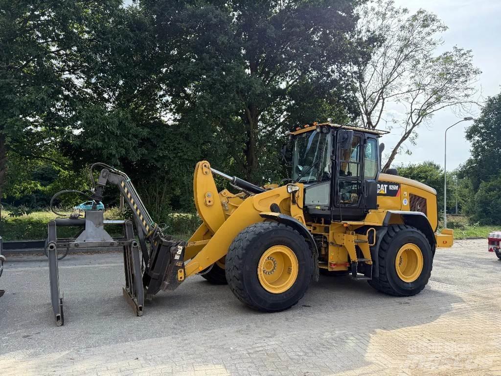 CAT 926M 4 Buckets لوادر بعجل